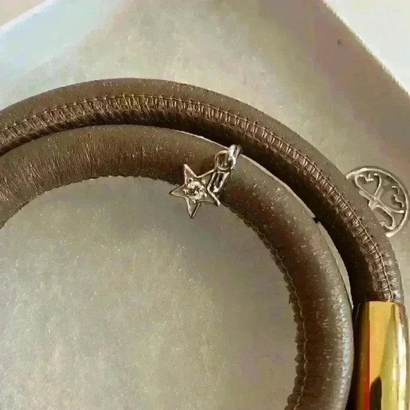 Endless Leather Bracelet with Charms - NWOT - Picture 3 of 7